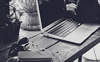 美方：12日不会对加拿大钢铝征收50%关税